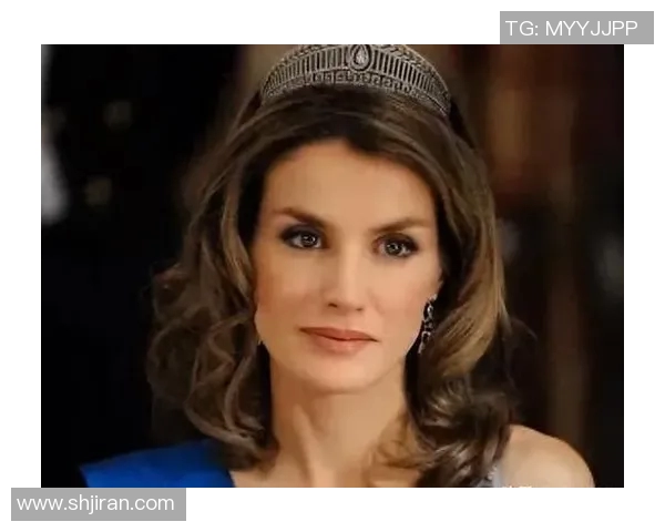 足球明星的爱妻索菲亚美丽瞬间大揭秘与她的生活点滴分享 足球明星的爱妻索菲亚美丽瞬间大揭秘与她的生活点滴分享